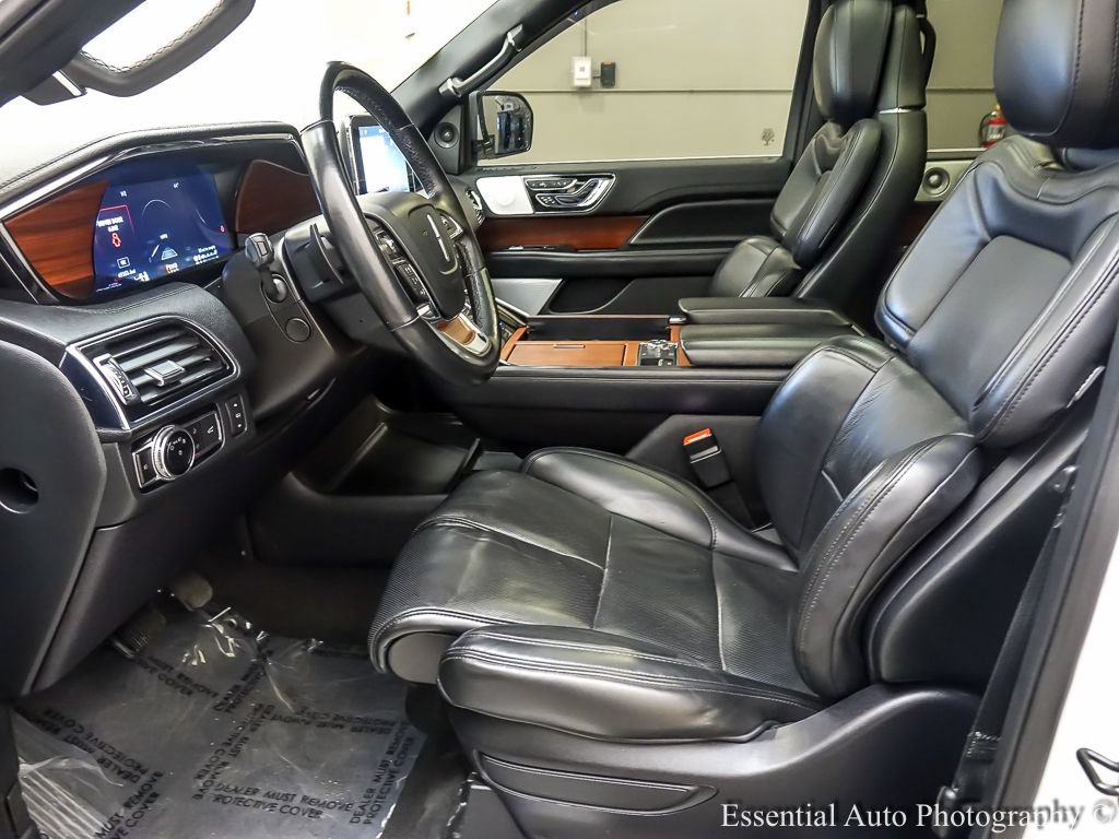 Used 2020 Lincoln Navigator Reserve w/ Equipment Group 208A Reserve AWD/4WD image 9