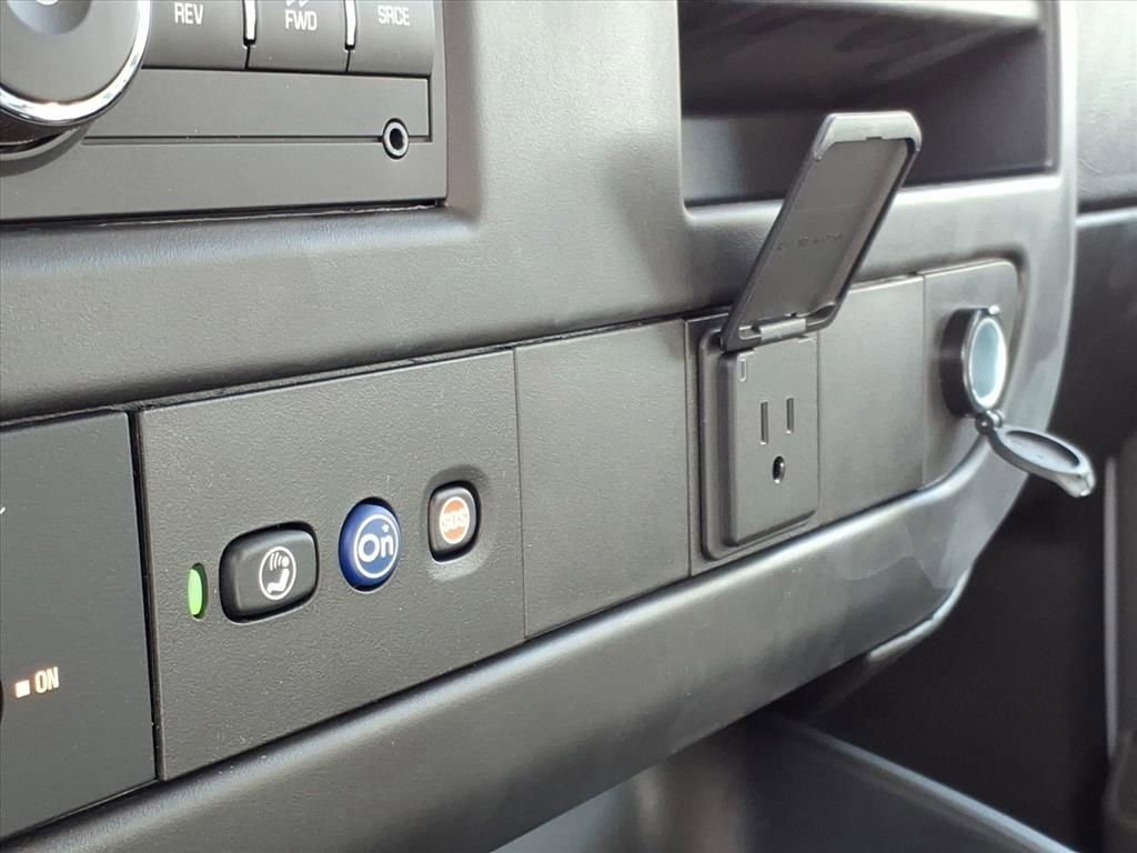 New 2025 Chevrolet Express 2500 Work Van w/ Driver Convenience Package image 9