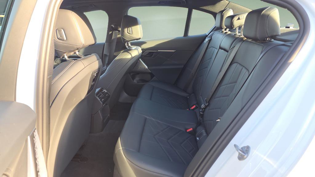 Used 2025 BMW 530i xDrive 530i xDrive image 29