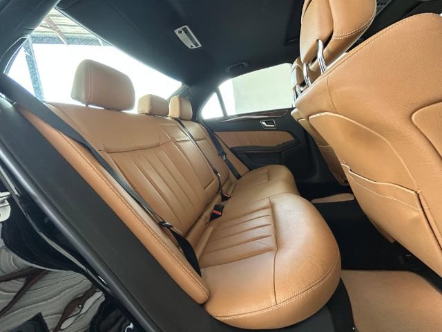 Used 2013 Mercedes-Benz E 350 4MATIC Sedan image 10