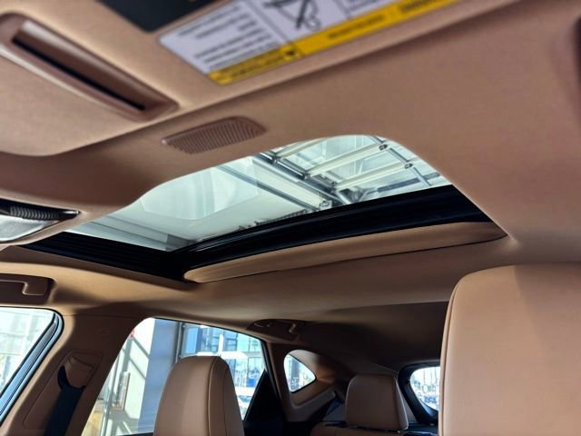 Used 2025 Lexus NX 350 350h Base image 30