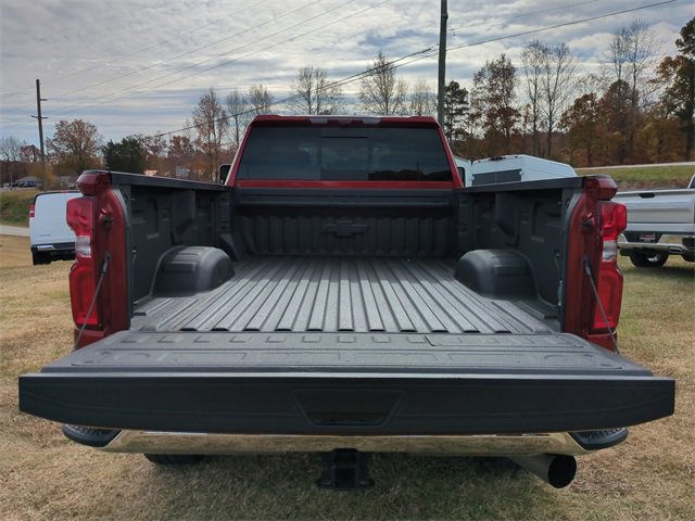 Used 2024 Chevrolet Silverado 3500 LTZ w/ LTZ Premium Package image 23