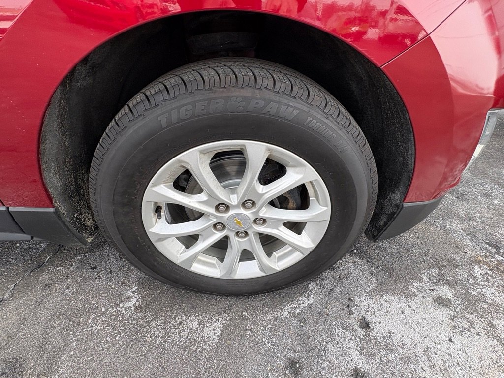 Used 2018 Chevrolet Equinox LT image 20