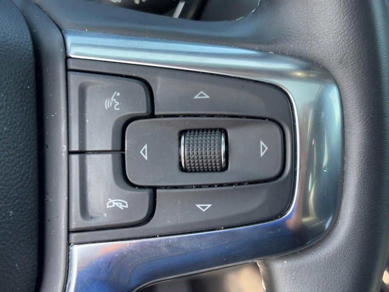 Used 2023 Chevrolet Blazer LT w/ Midnight/Sport Edition image 18