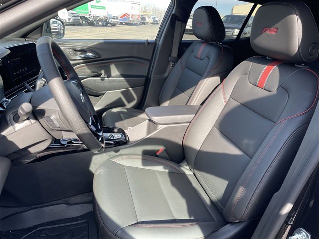 New 2026 Chevrolet Trax RS w/ Sunroof Package image 11