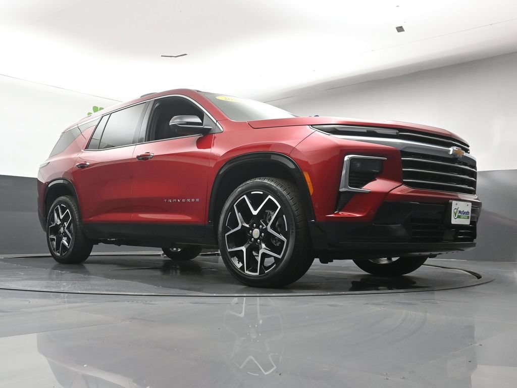 Used 2026 Chevrolet Traverse High Country AWD/4WD image 26