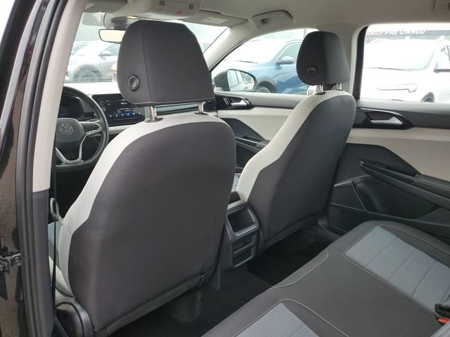 Used 2025 Volkswagen Taos S AWD/4WD image 28