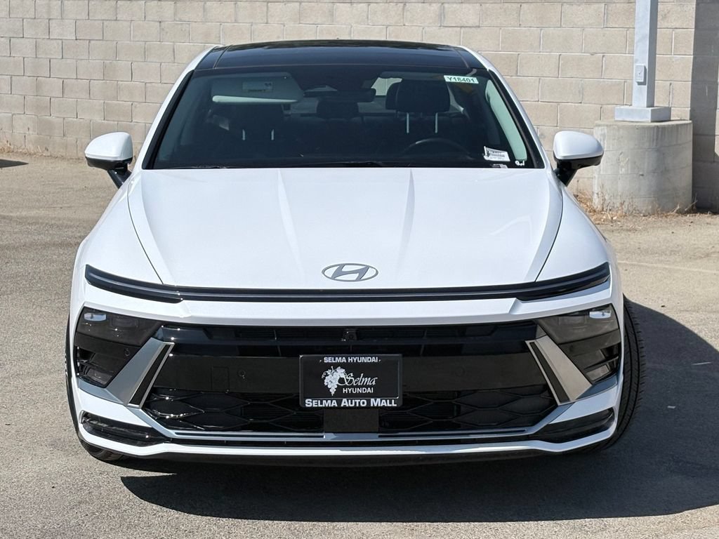 New 2026 Hyundai Sonata Limited FWD image 2