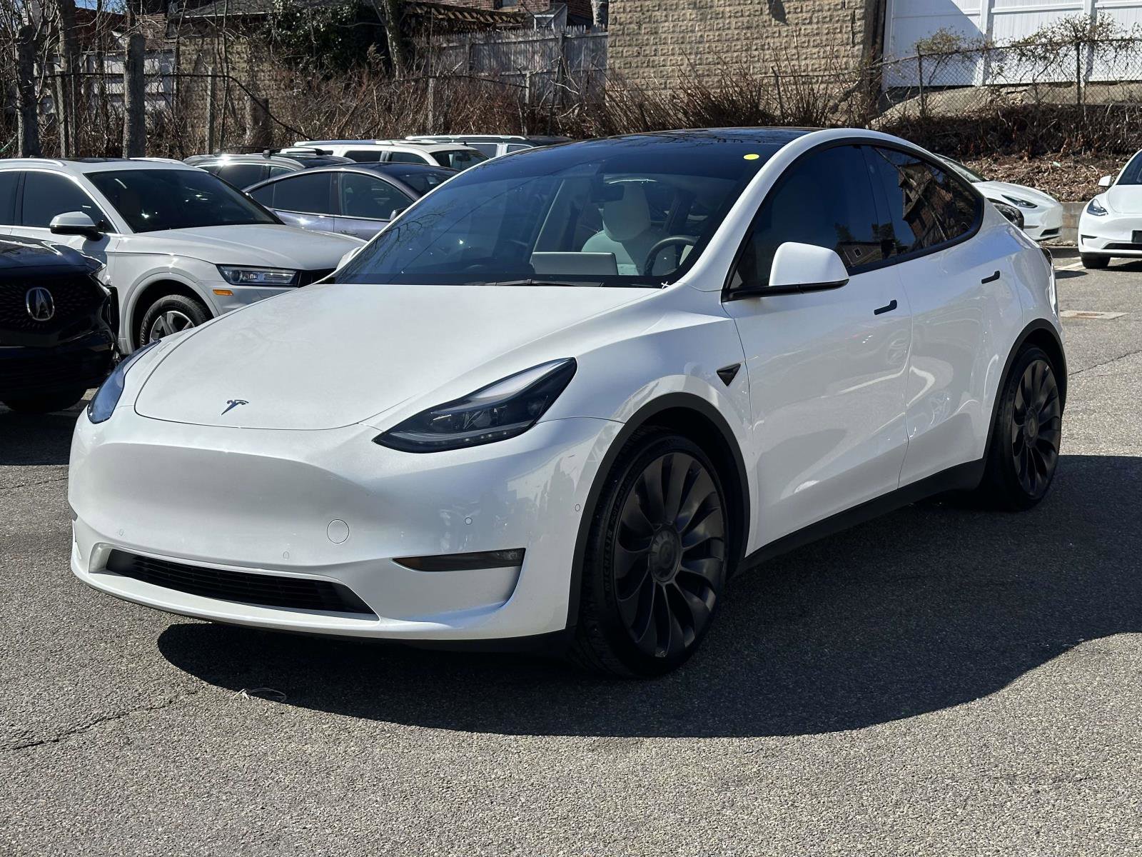 Used 2022 Tesla Model Y Performance AWD/4WD image 7
