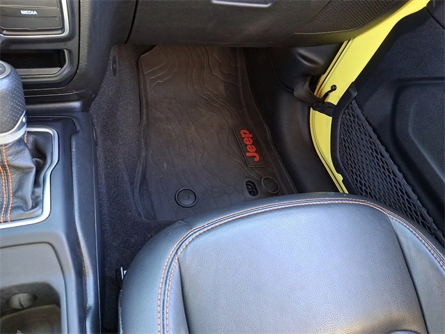 Used 2023 Jeep Gladiator Mojave w/ Cold Weather Group image 30