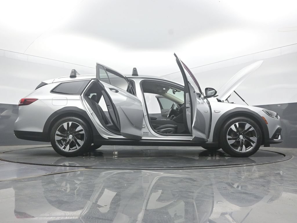 Used 2019 Buick Regal Essence w/ Driver Confidence Package I AWD/4WD image 88