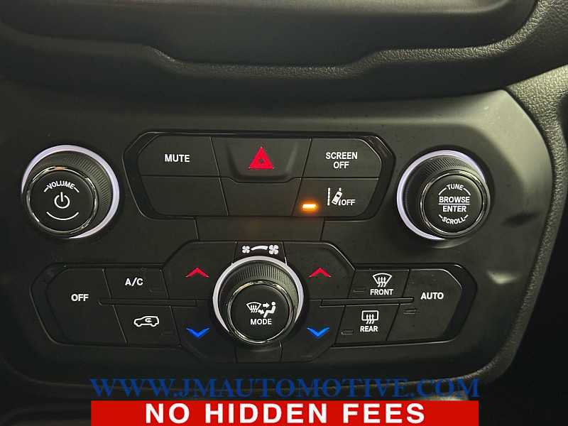 Used 2022 Jeep Renegade Altitude image 24