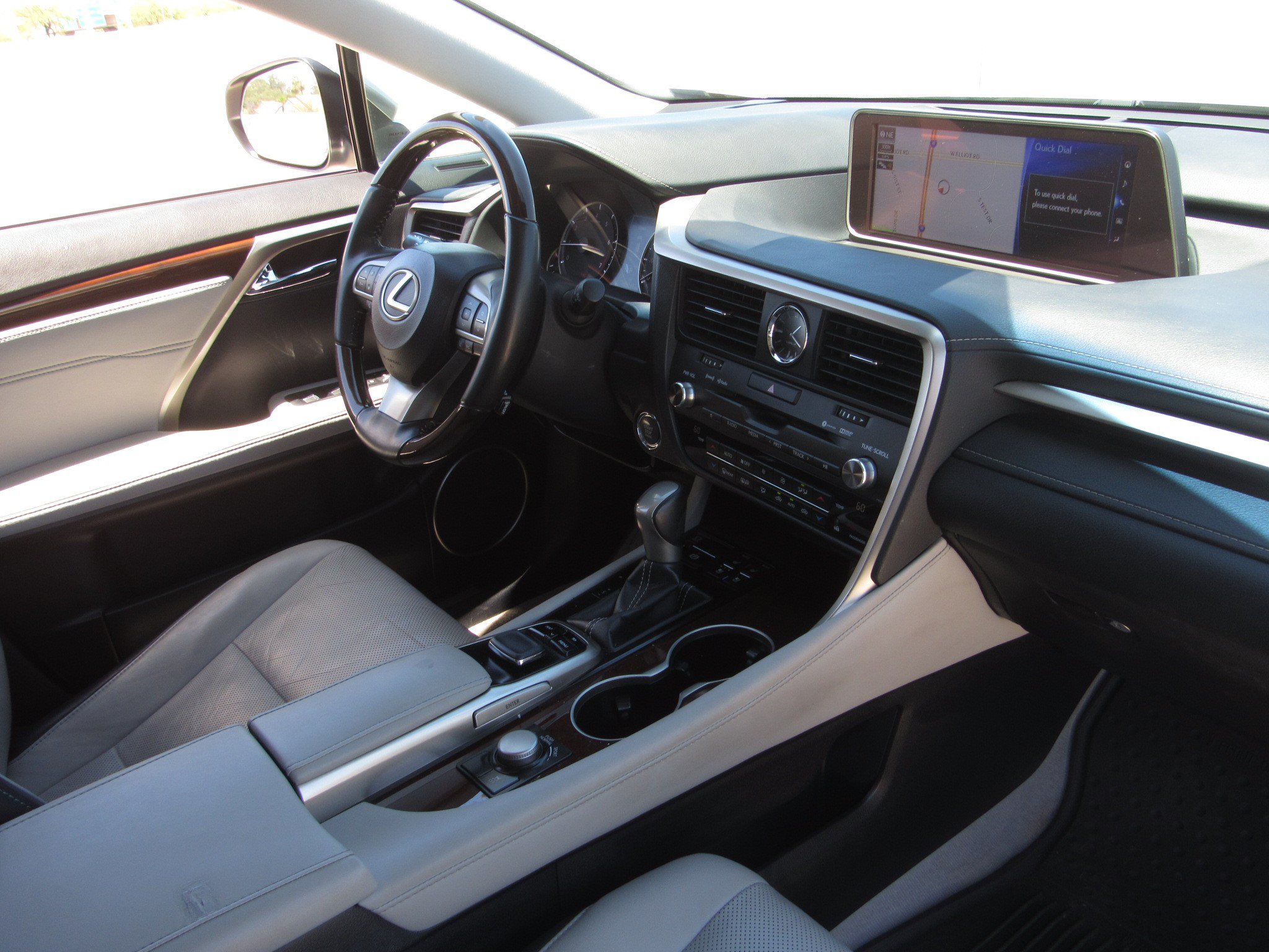 Used 2017 Lexus RX 350 FWD w/ Premium Package image 10