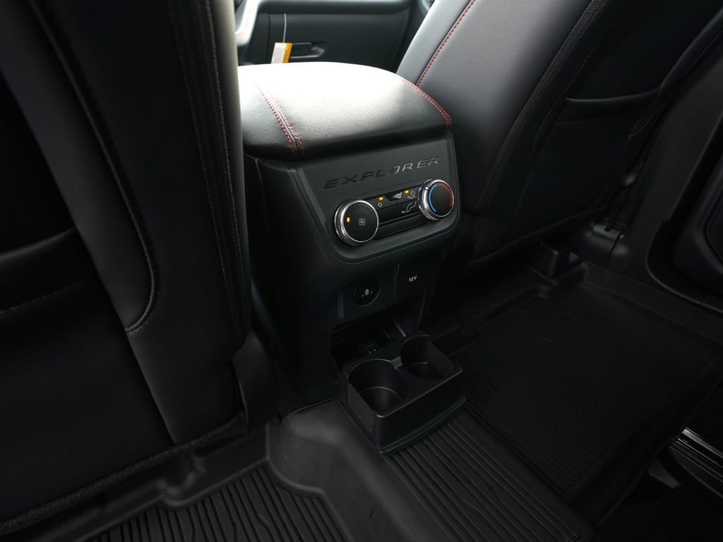 New 2026 Ford Explorer ST-Line image 16