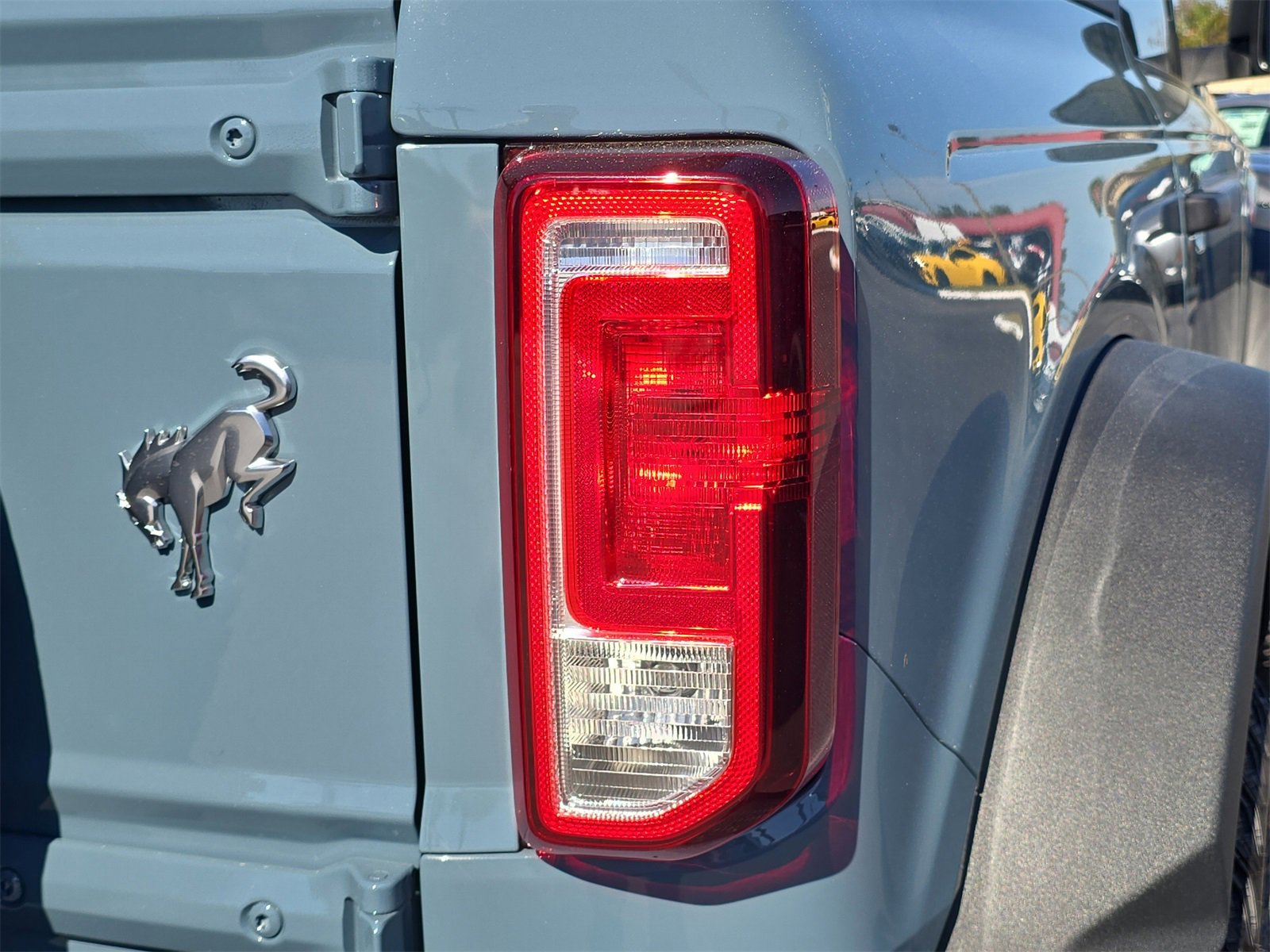 Certified 2021 Ford Bronco Black Diamond w/ Sasquatch Package image 6