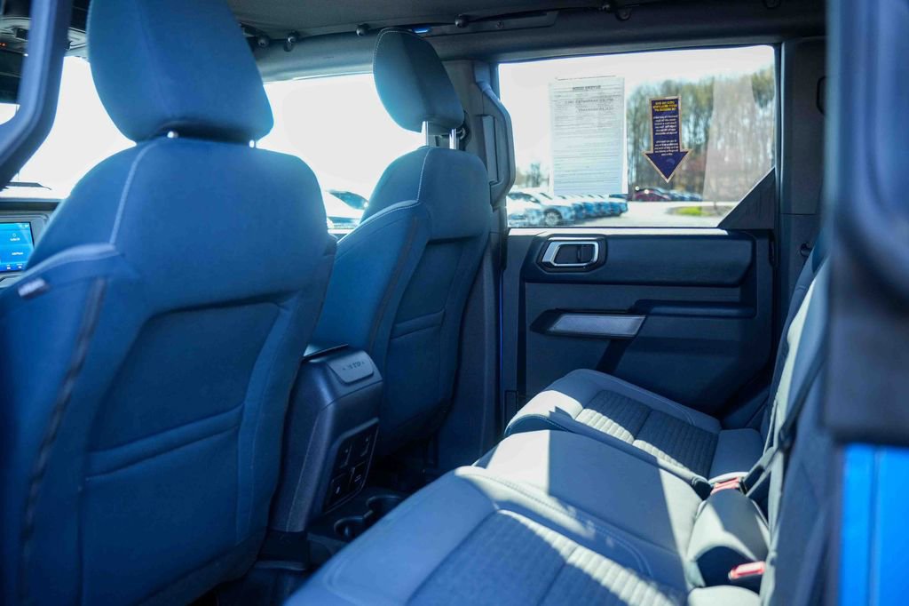 Used 2021 Ford Bronco Outer Banks AWD/4WD image 18