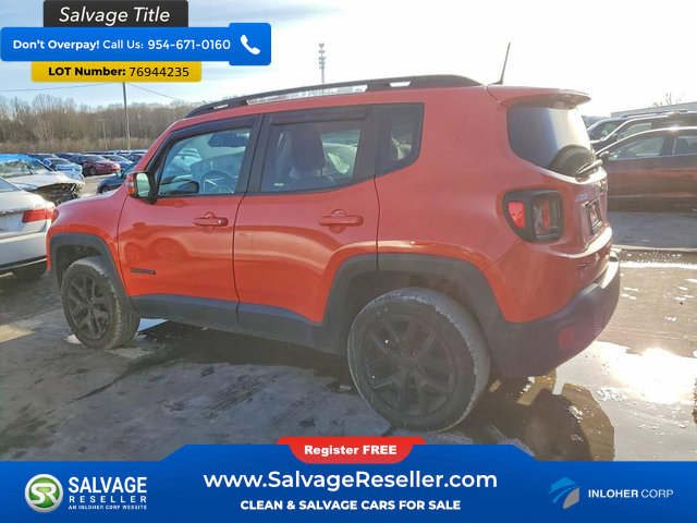 Used 2018 Jeep Renegade Altitude AWD/4WD image 3