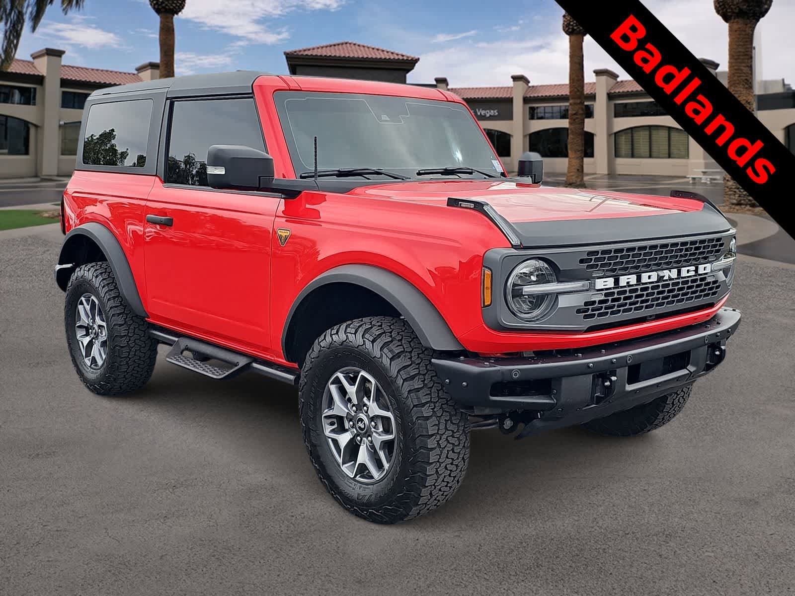 Used 2023 Ford Bronco Badlands image 2