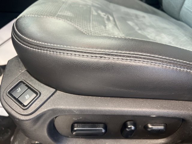 Used 2019 Ford Taurus SHO w/ Driver Assist Package image 22