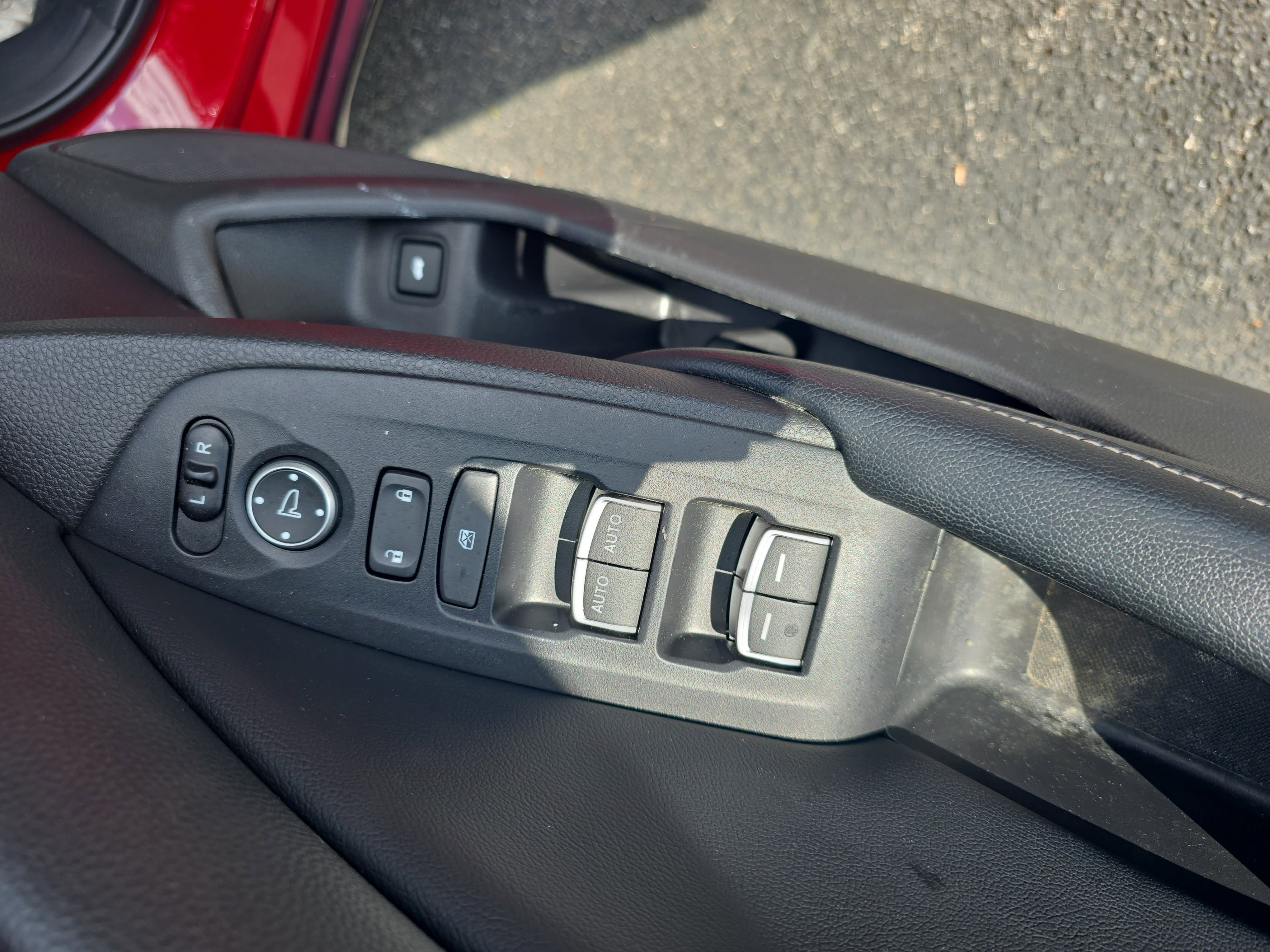 Used 2018 Honda Accord Sport image 28