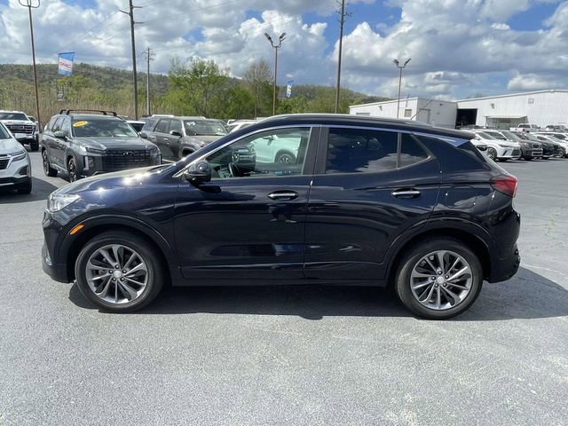 Certified 2021 Buick Encore GX Preferred w/ Sport Touring Package FWD image 2