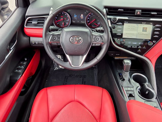 Used 2020 Toyota Camry XSE FWD image 12