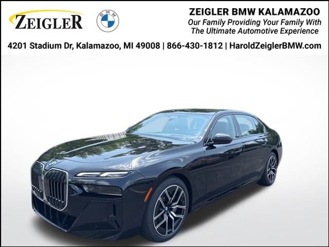 New 2025 BMW 750e xDrive