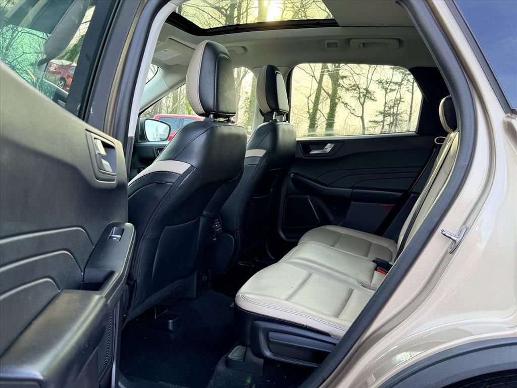 Certified 2021 Ford Escape SEL image 13