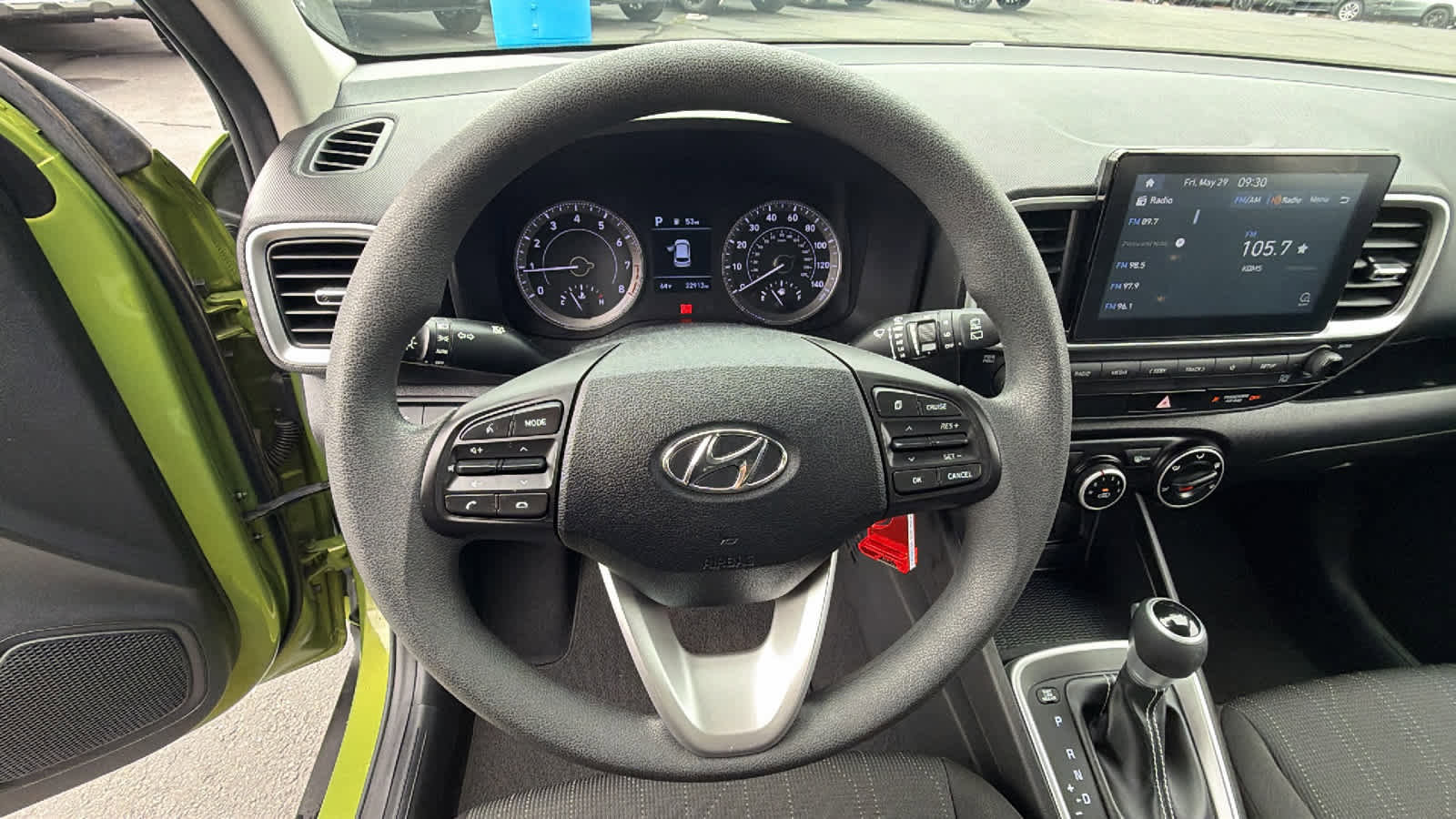 Used 2020 Hyundai Venue SE FWD image 18
