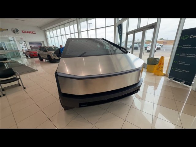 Used 2024 Tesla Cybertruck AWD Crew Cab image 3