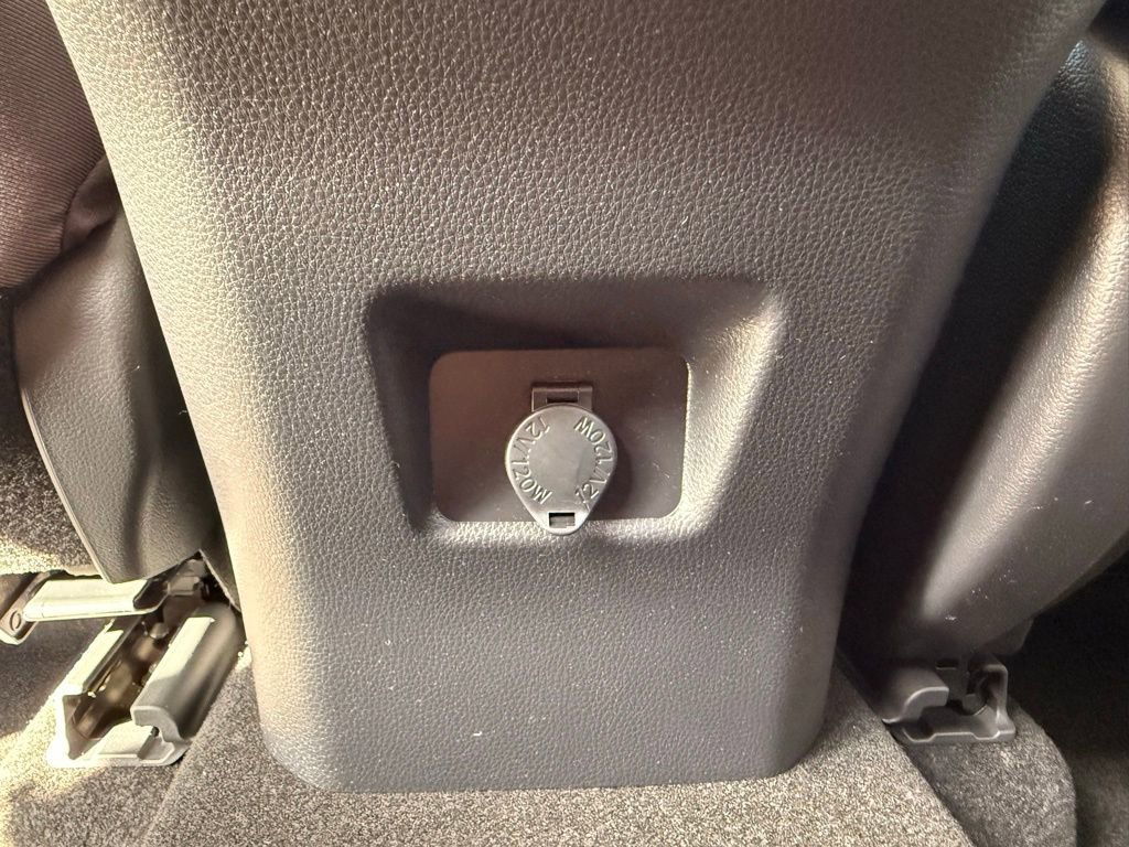 Used 2025 Toyota RAV4 LE image 23