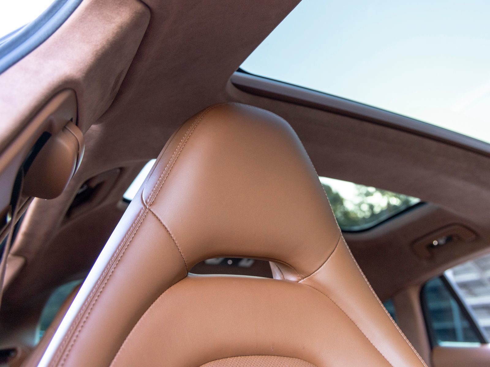 Used 2022 Porsche Panamera GTS AWD/4WD image 62