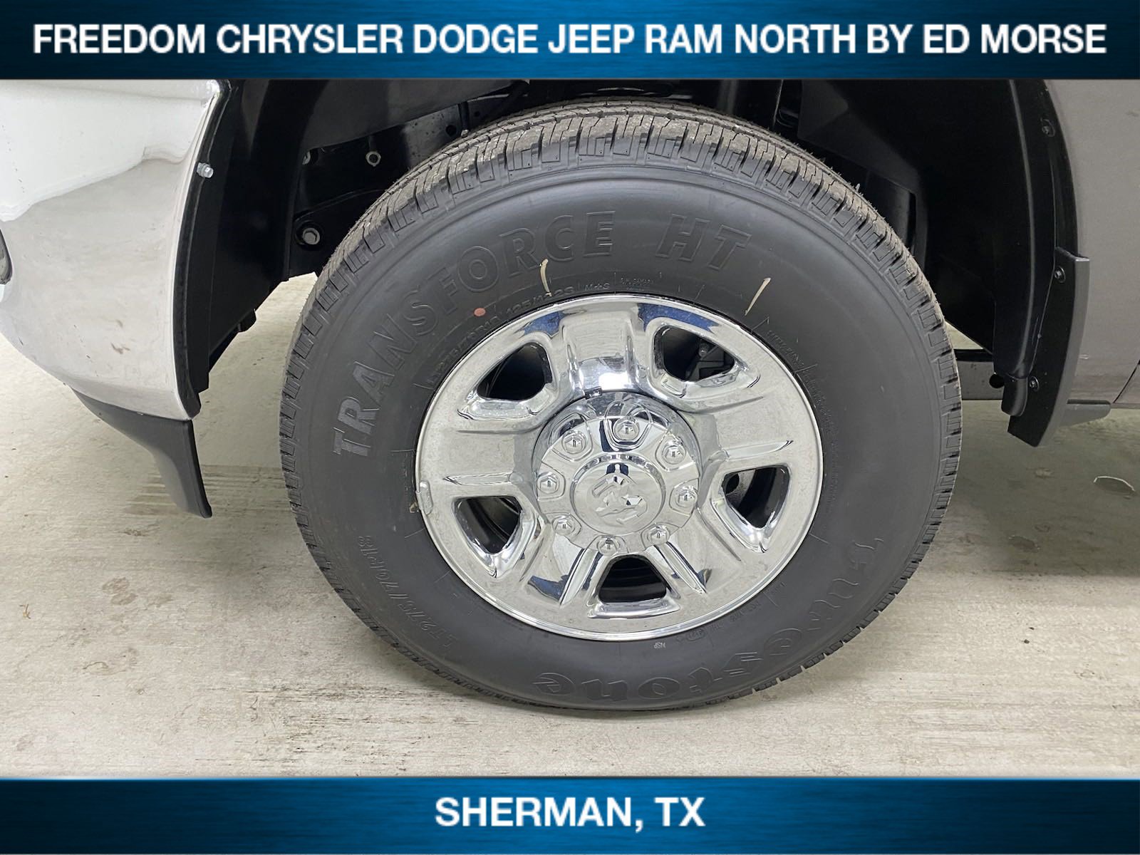 New 2024 RAM 2500 Tradesman w/ Chrome Appearance Group AWD/4WD image 27