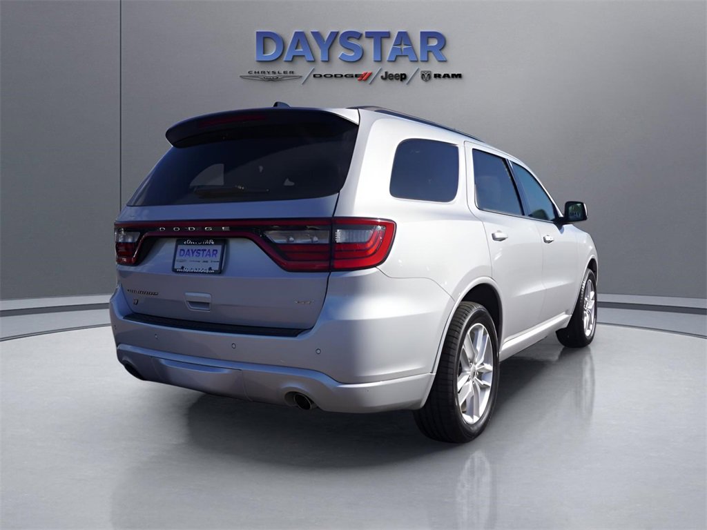 Used 2023 Dodge Durango GT image 4