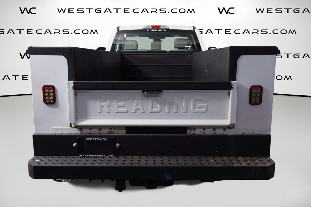 Used 2017 Ford F250 XL w/ Power Equipment Group RWD image 4