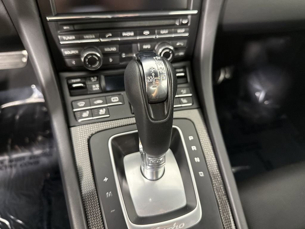 Certified 2015 Porsche 911 Turbo AWD/4WD image 33