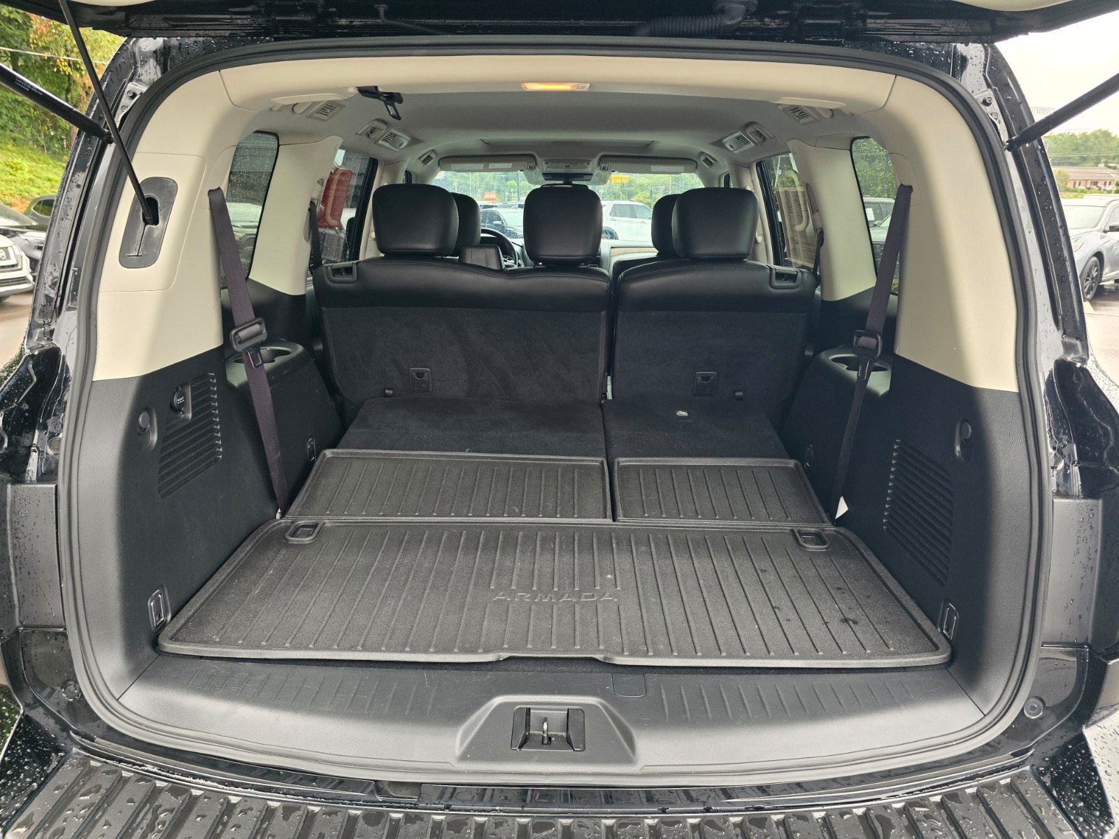 Used 2021 Nissan Armada SL AWD/4WD image 26