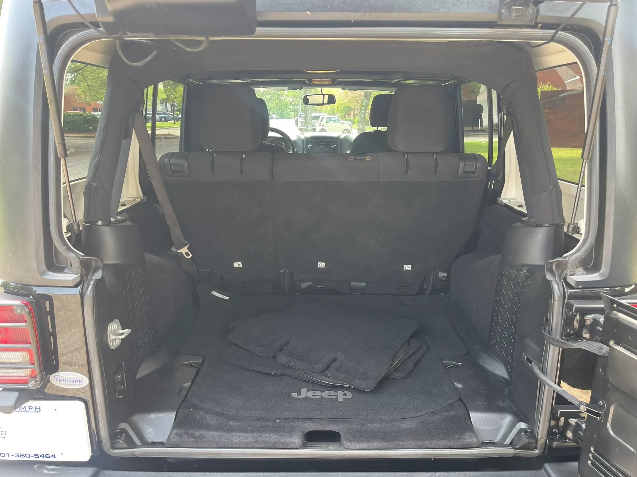 Used 2017 Jeep Wrangler Unlimited Sport w/ Quick Order Package 24S AWD/4WD image 15