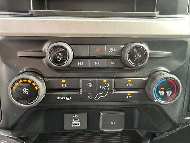 New 2025 Ford F350 XLT image 32
