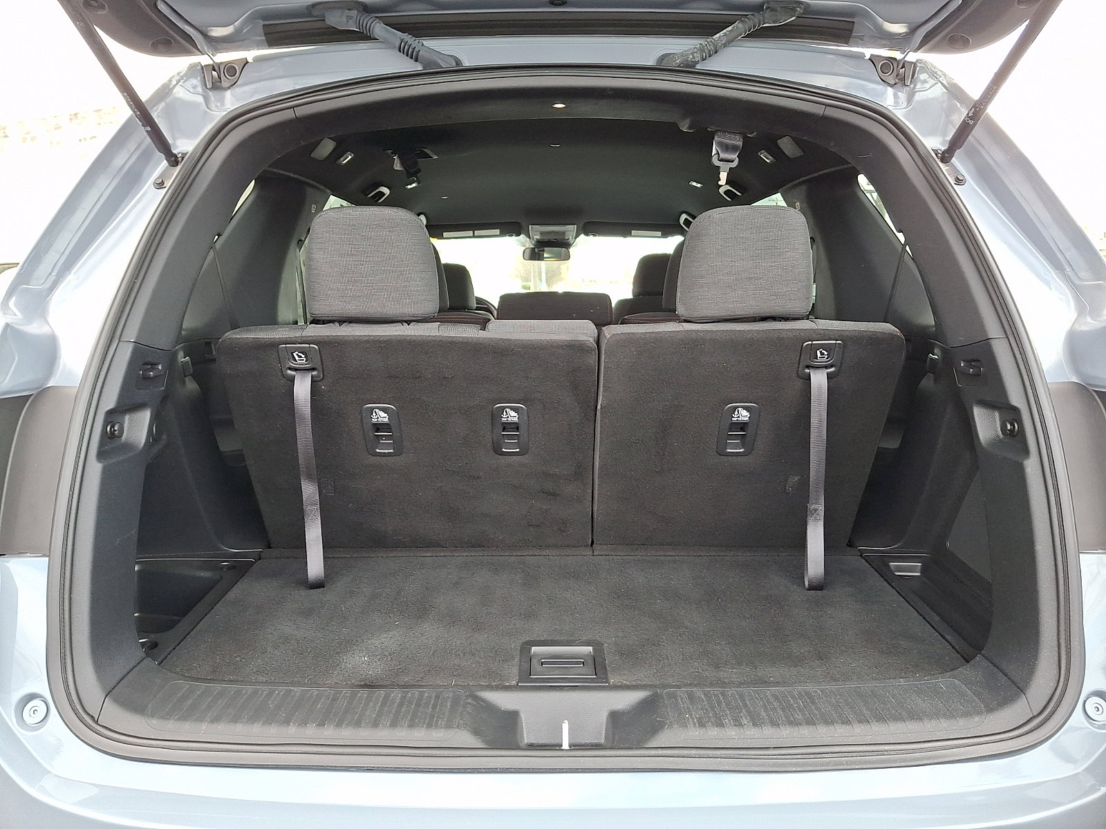 Used 2025 Honda Pilot Sport image 29