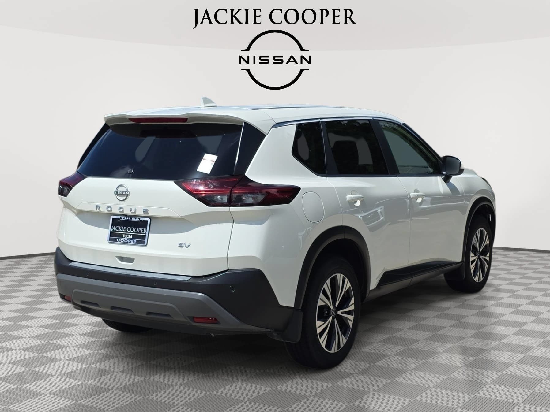 Used 2023 Nissan Rogue SV FWD image 5