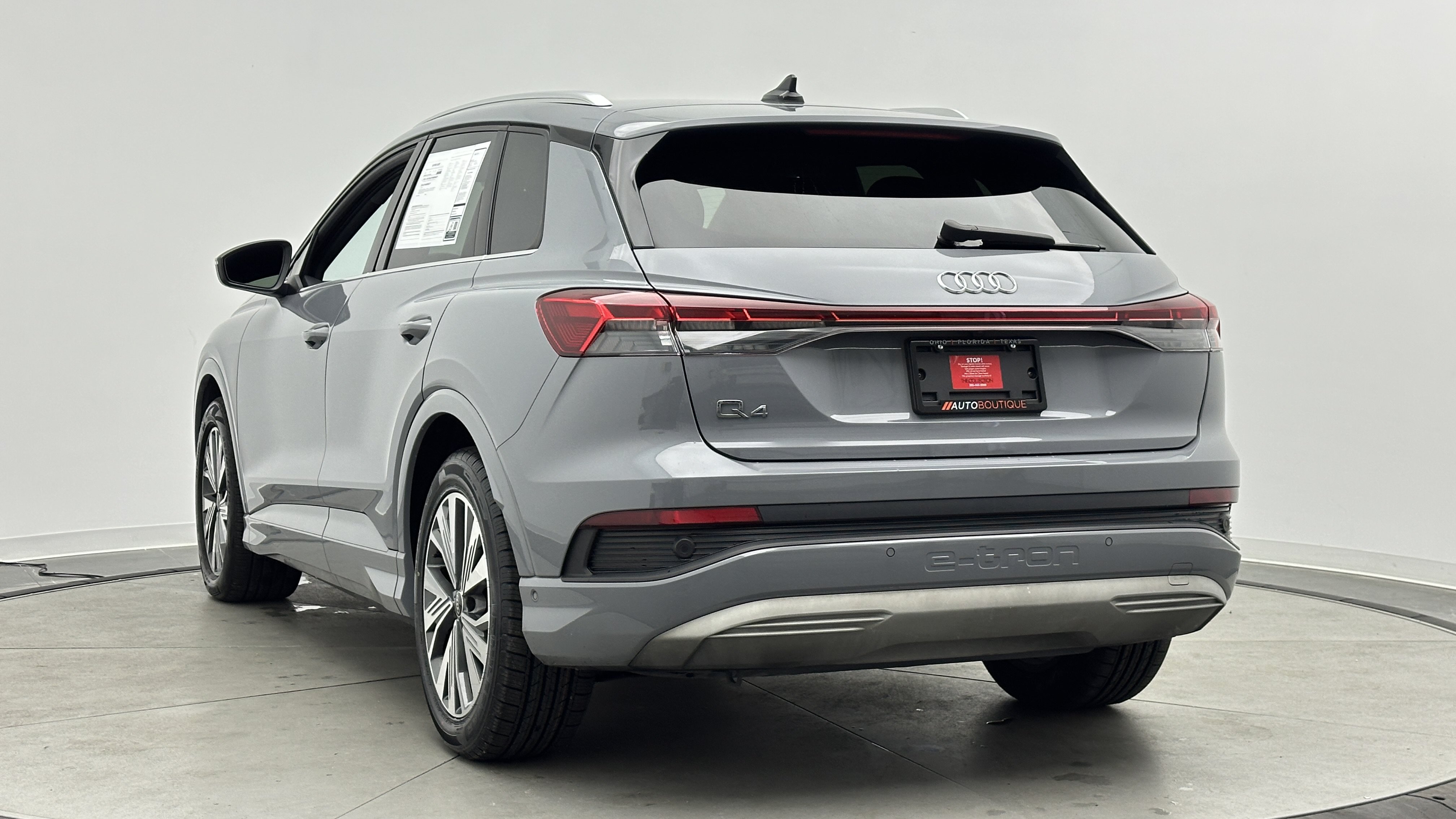Used 2023 Audi Q4 e-tron Premium Plus w/ Premium Plus RWD image 6