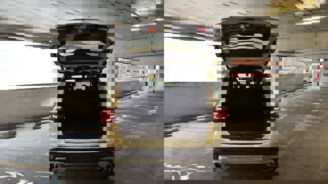 Used 2026 Mercedes-Benz GLB 35 AMG 4MATIC image 8