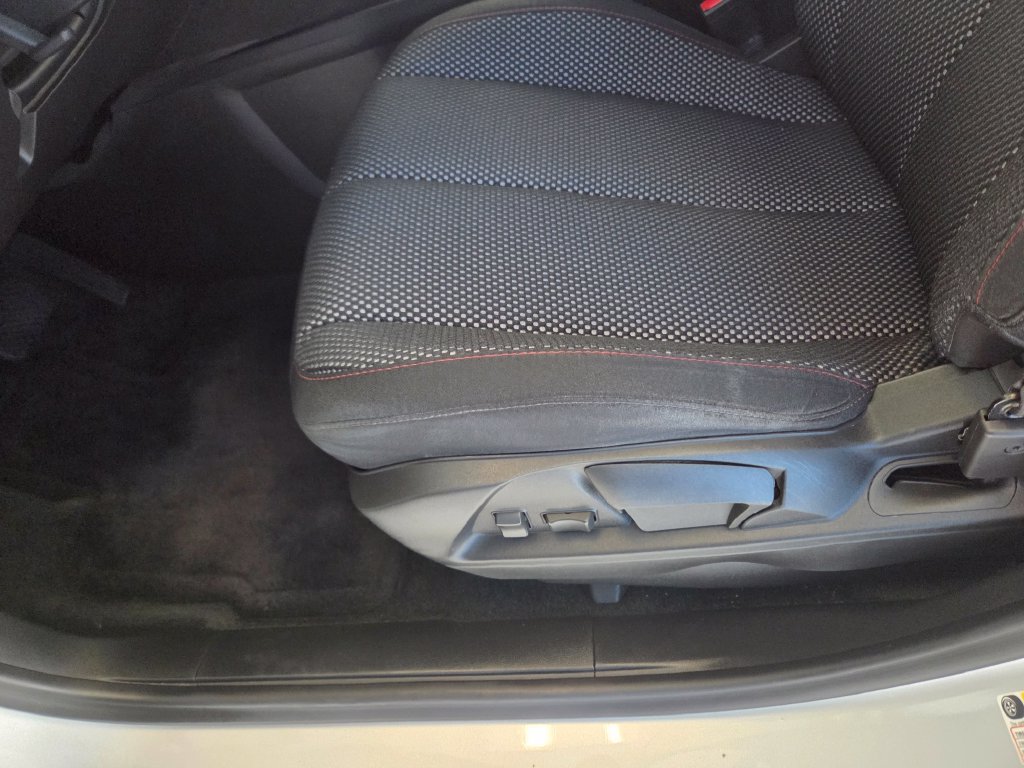 Used 2016 Chevrolet Equinox L FWD image 14