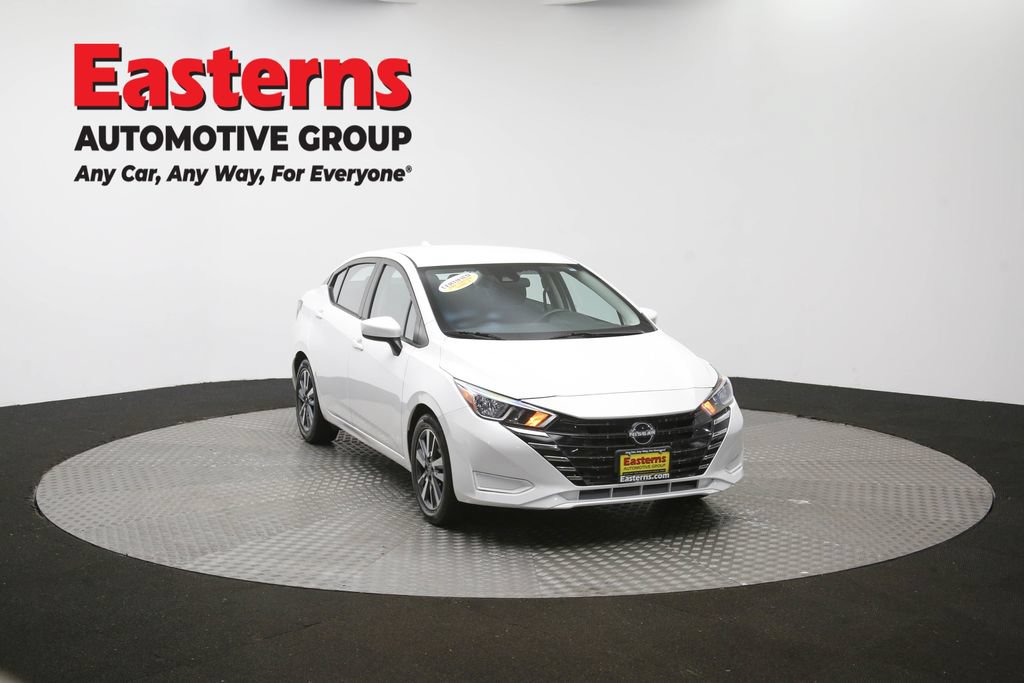 Used 2023 Nissan Versa SV FWD image 50