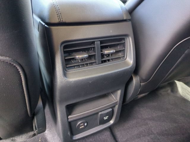 Used 2021 Ford Edge SEL w/ Convenience Package AWD/4WD image 13