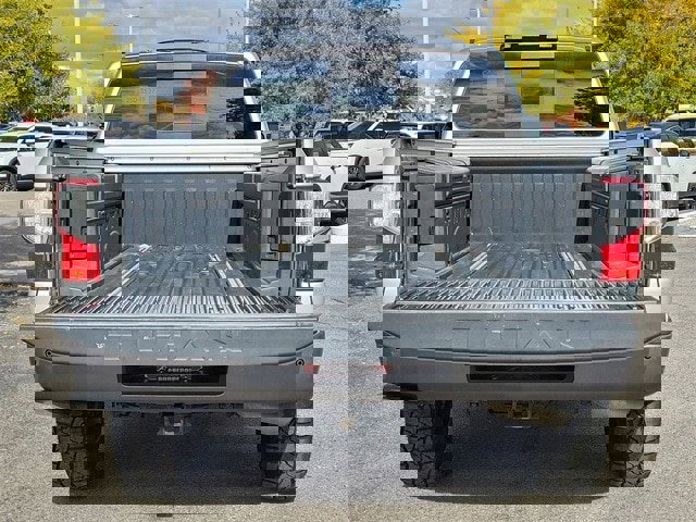 Used 2017 Nissan Titan PRO-4X w/ Pro-4x Convenience Package image 27