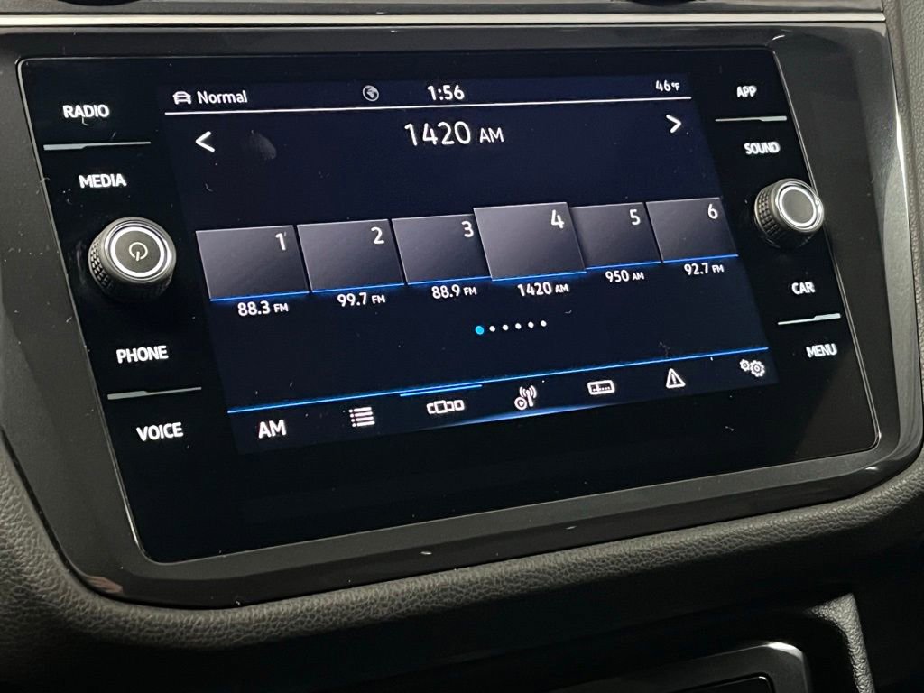 Used 2024 Volkswagen Tiguan SE R-Line image 28