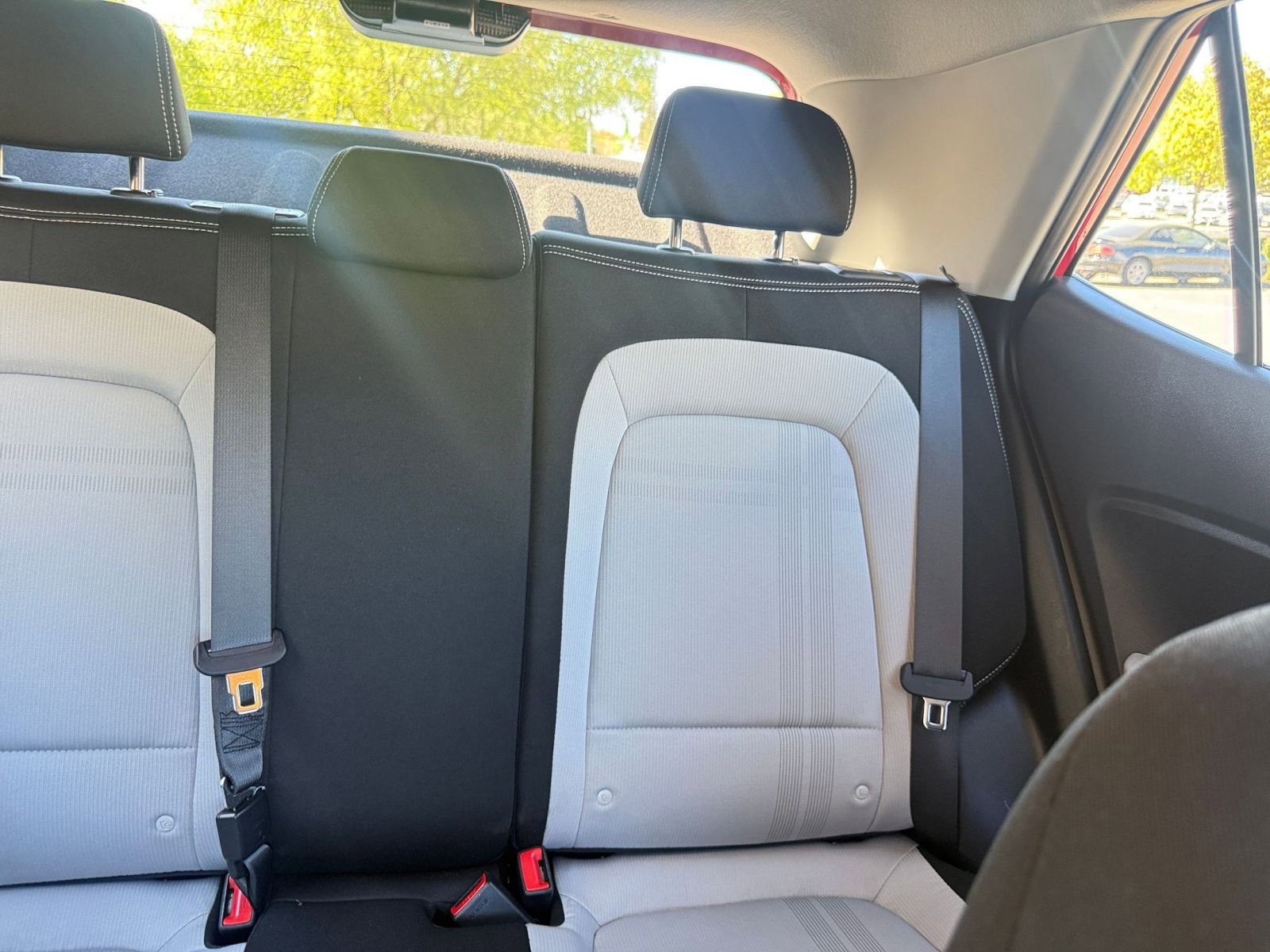 Used 2025 Hyundai Venue SEL image 39