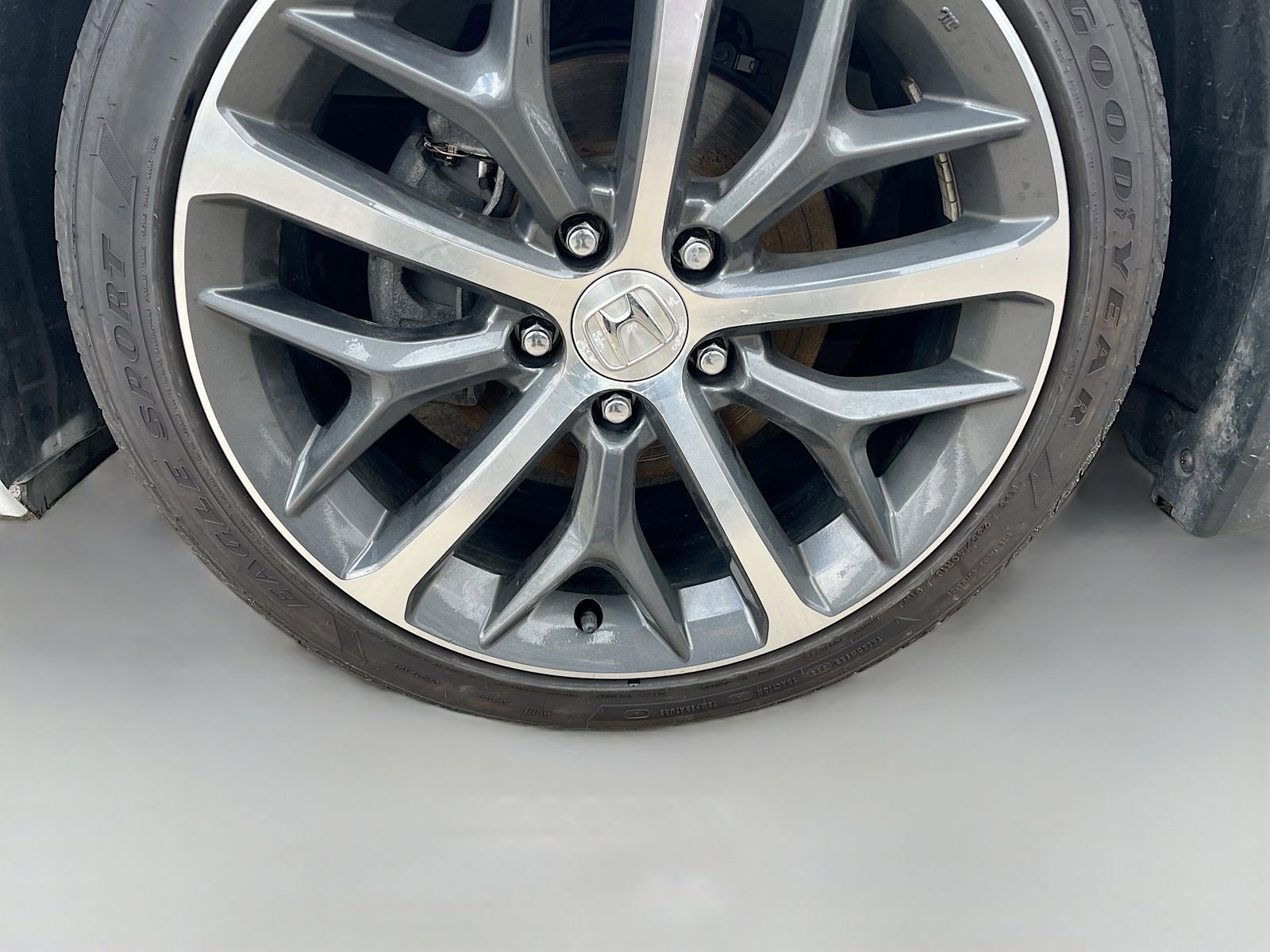 Used 2024 Honda Civic Touring image 32